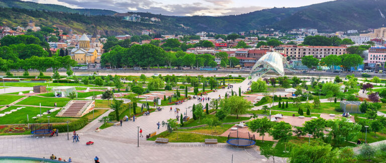 Tbilisi is a vibrant city in Georgia: some secrets of it